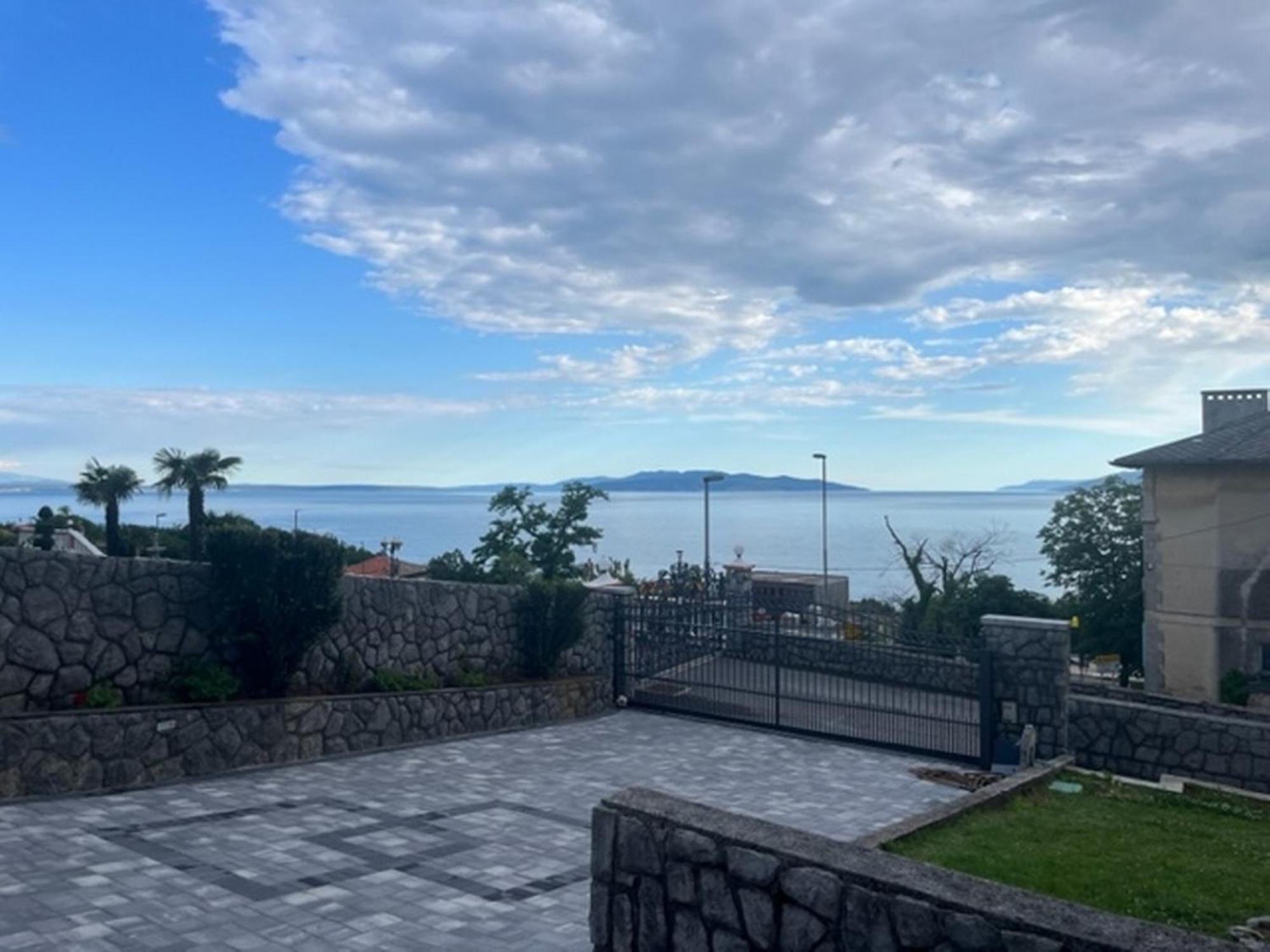 Apartments Villa Sandra Опатия Экстерьер фото